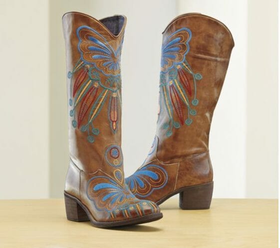Take a look at these tips for taking care of leather shoes.