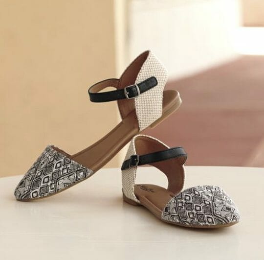 Closed-toe sandals are a combination of flats and sandals.