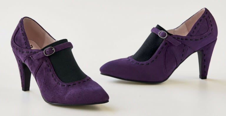 Purple heel with adustable buckle