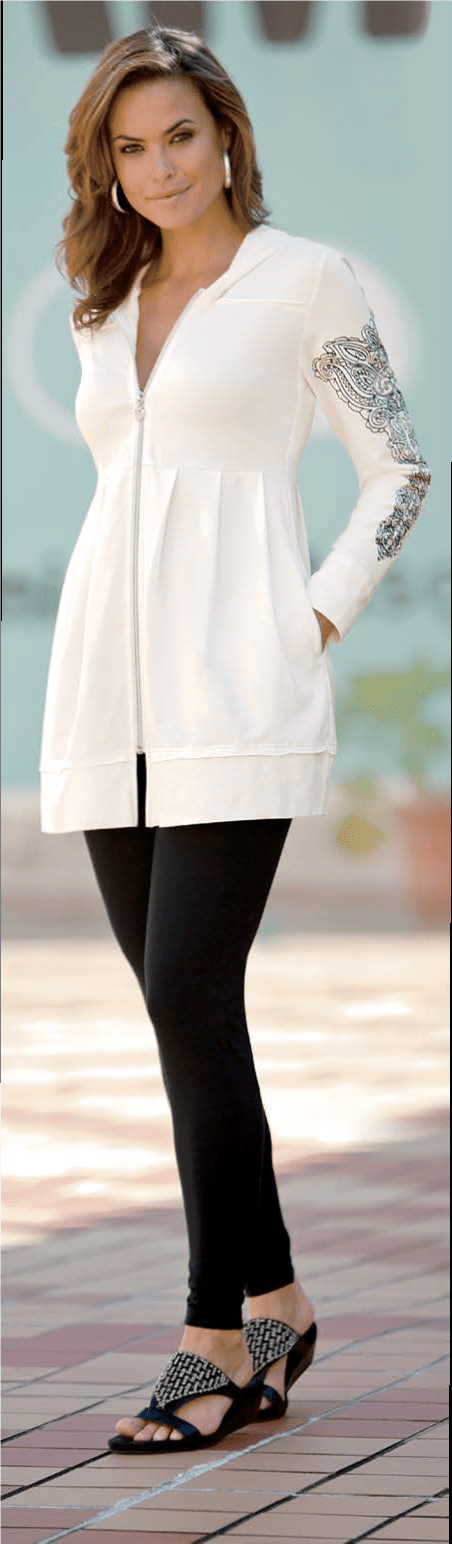 Woman wearing Pleated Hoodie with Black Leggings and Sandals