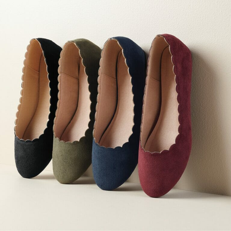 scalloped flat in black, olive, navy and burgundy.